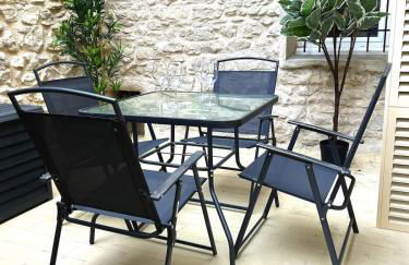 Le COSY NÎMOIS, charme et terrasse au cœur de Nîmes - Foto 2