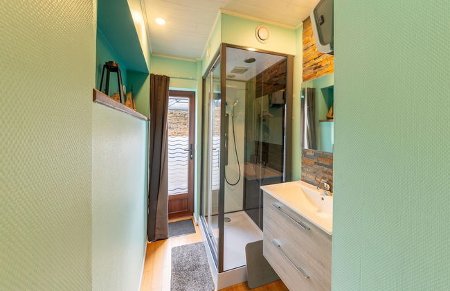 Expansive Holiday Home in Ardennes with Hot Tub - Photo 25