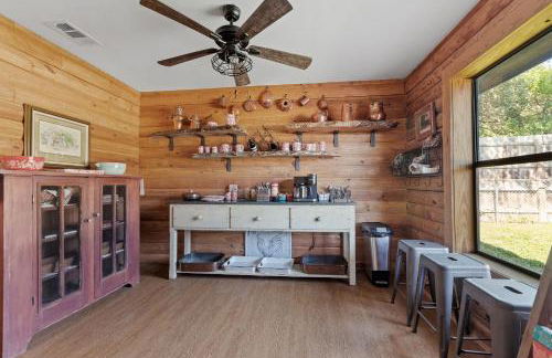 Guadalupe Bluff Log Cabin - Foto 35