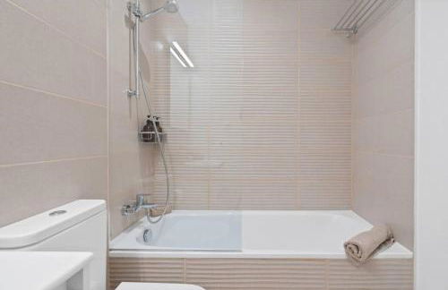 Sea View Apartment Estepona - Célere Sea Views - Photo 4