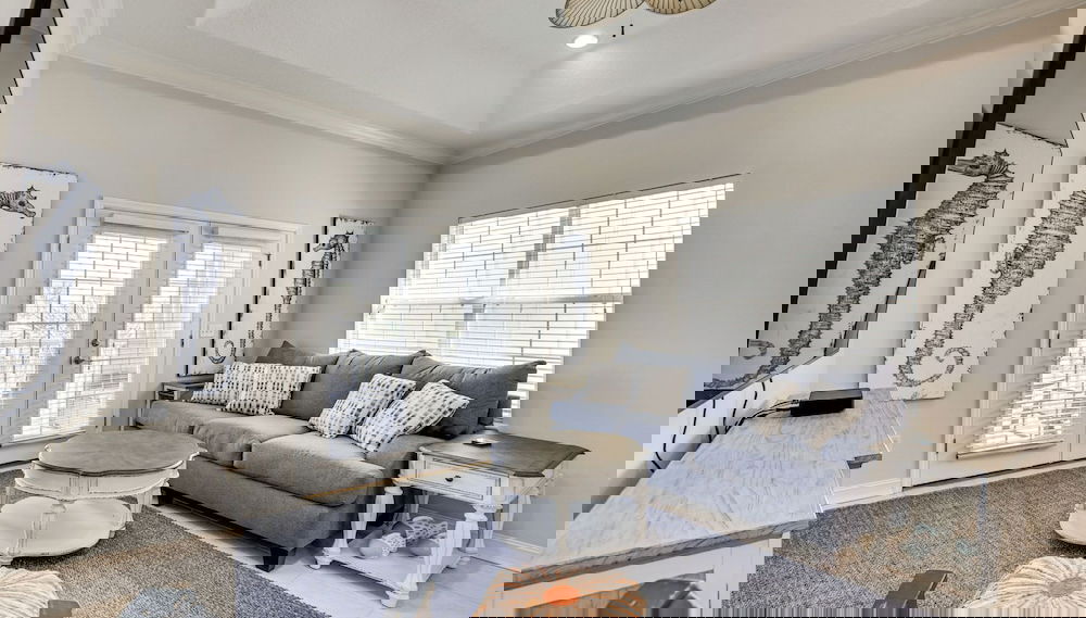 30 Off Monthly Free Tickets on Short Stays - Foto 1, Habitación