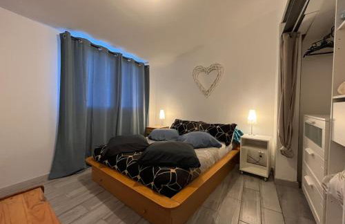 Logement Cosy 40 m2 Coeur historique de Lunel - Foto 7