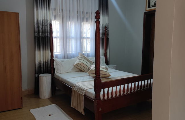 chel and vade cottages - Photo 3