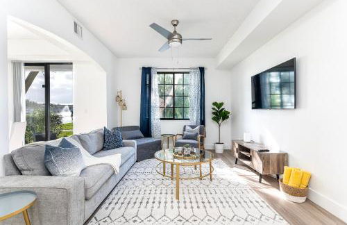 Bright open Townhome Delray Beach - Photo 18