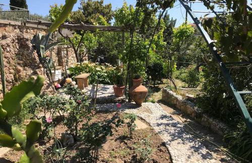 Πέτρινο Αρχοντικό, Χίος - Foto 37