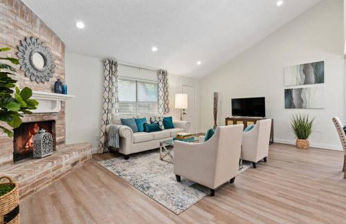 Super Cozy Entire House Near Downtown - Book Now !! - Foto 7