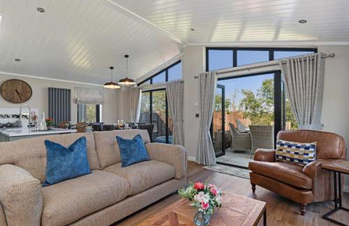 Dewin Bach - Luxury Lodge, Hot Tub, Close to Beach - Photo 75