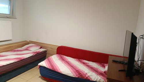 Fenix Grzybno pokoje pracownicze, rodzinne, typu standard,dłuższe pobyty - Foto 2