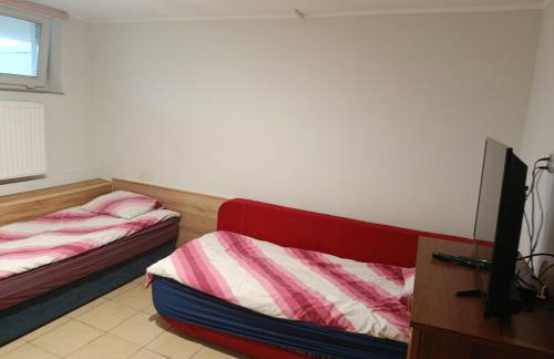 Fenix Grzybno pokoje pracownicze, rodzinne, typu standard,dłuższe pobyty - Foto 2