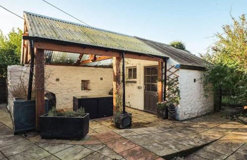Cosy Welsh Cottage in St Davids Centre with Garden - Photo 29