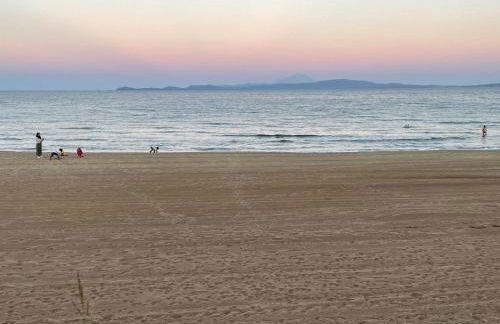 S&J Luxury Apartments - Photo 42