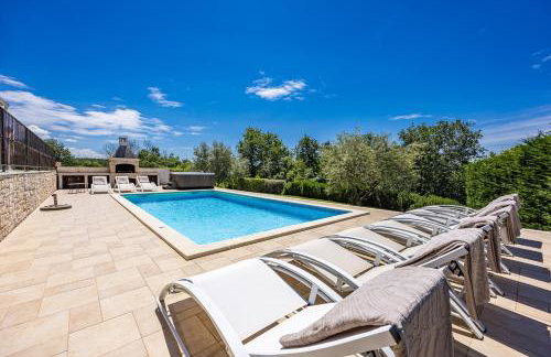 Villa Babudri near Poreč for 10 people with jacuzzi & spa - Foto 41