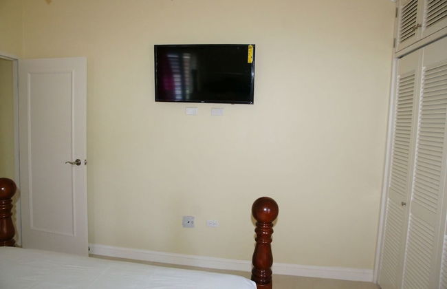 Ocho Rios Villa at Coolshade VI - Photo 15