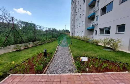 Studio Home Office Completo Cama Queen e Ar Condicionado Vista Panorâmica - Foto 35