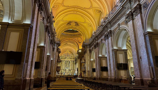 Pope Francis Tour - Photo 3, Visit the Metropolitan Cathedral