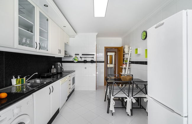 Sunset Views and Sea Breezes - Foto 18