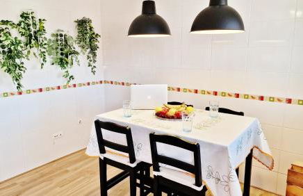 Velez Nazari VILLALOLA - Photo 18