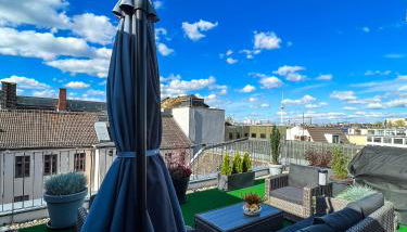 Hybrid Work-Play Retreat - 2BR, 1B central Kreuzberg - Foto 1