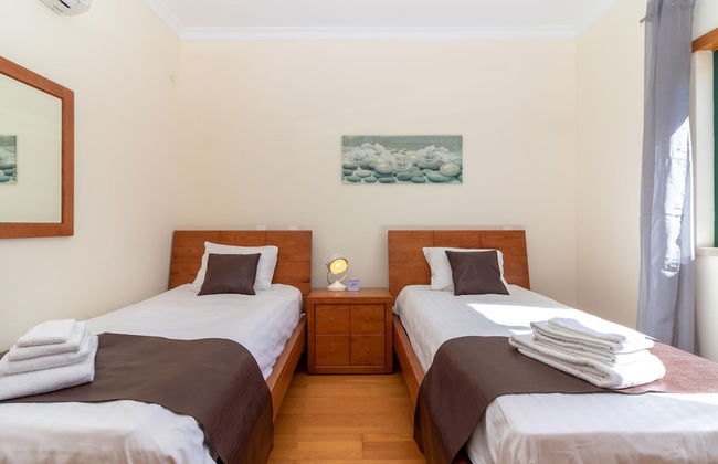 Luxury Villa in Albufeira With Heated Private Pool - Foto 7