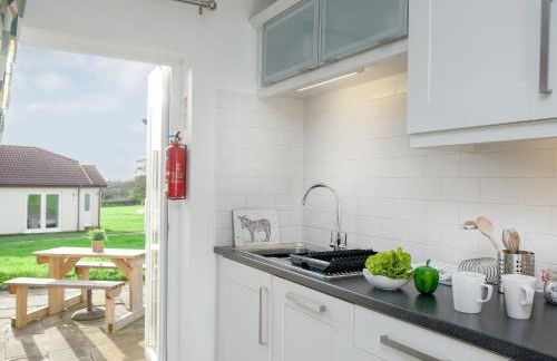 Wonkey Donkey Cottage - Photo 13