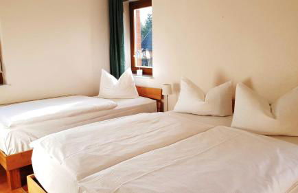 Ferienwohnung mit Balkon und Seeblick im 1 OG - Foto 3