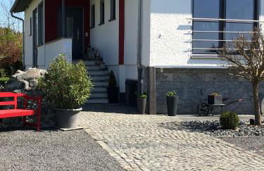 4 Sterne Ferienwohnung Schlossblick Sauna Pool Whirlpool pri - Foto 8