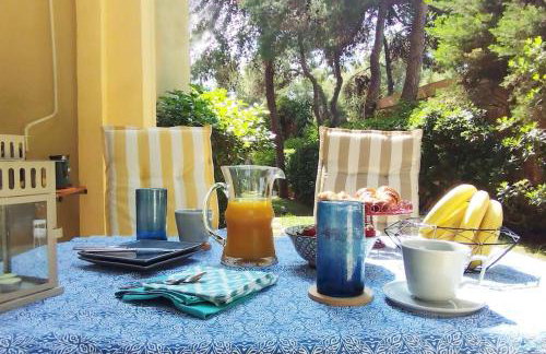 Garden Apartment with BBQ in the Athenian Riviera - Photo 16