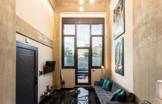 Ventiri Lofts - Luxury Duplex w Private Garden - Foto 1