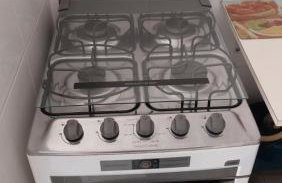 Praia Grande, Canto do Forte, Apto ,2 noites seguidas , apenas 2 diárias com Wi-Fi - Photo 16