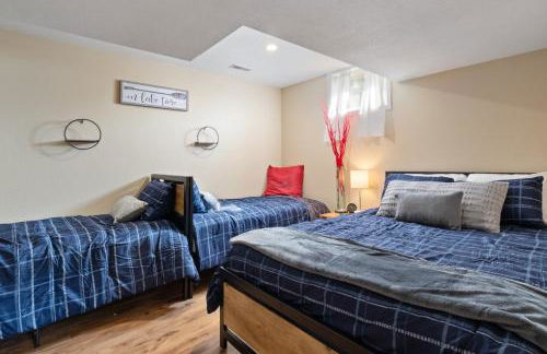 Huge Lakefront Yard, Private Dock - Amazing Views! - Foto 19