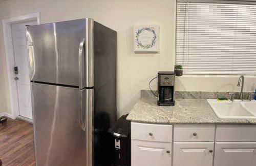 Brand New 2BR CUTE Blue LED in North Fresno - Foto 2