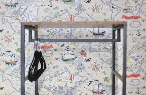 The Hot Tub Townhouse by Holiday Heim - Photo 4