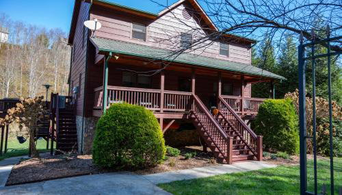 Riverbend Retreat - Photo 2