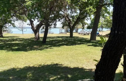 Waterfront Lake Buchanan! - Foto 1