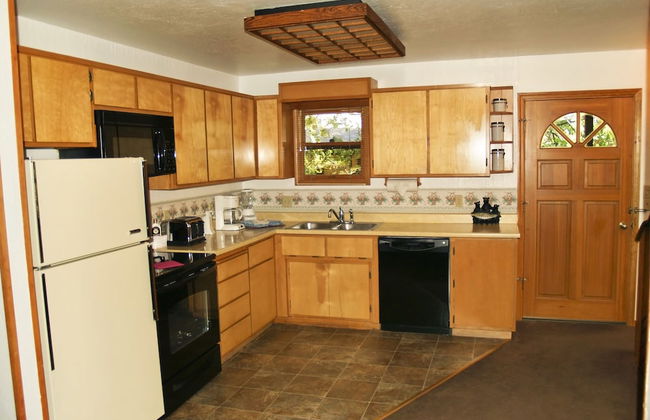 Mountain Retreat Resort - Photo 24