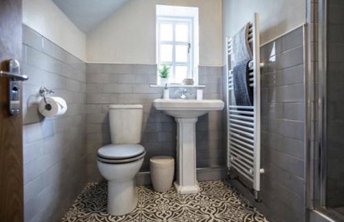 Oak Tree Cottage - Photo 15