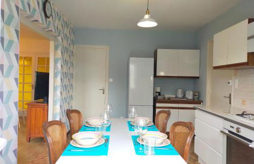 Chez Tata Malou - Maison avec jardin, cour fermée, proche toutes commodités - Foto 9