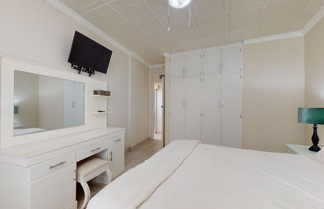 Breakers Resort by Top Destinations - Photo 30