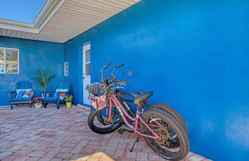 Vibrant Coastal Cottage with Pool - Foto 42