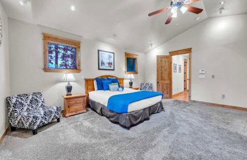 Tahoe Island Retreat Hot Tub & Game Room - Foto 13