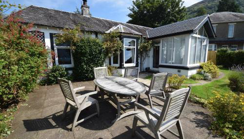 Ashburn Cottage - Photo 5