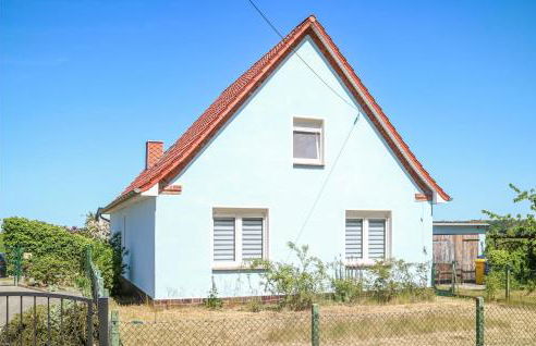 Nice Home In Alt Bukow With Kitchen - Photo 1