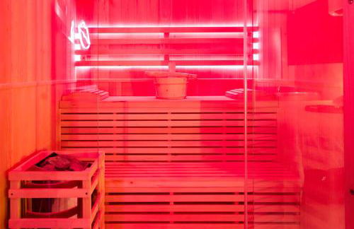 L'Amoria - Suite Romantique moderne avec Jacuzzi & Sauna - Foto 18