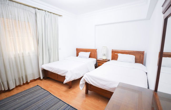 Angel Amber Kiss 2BR Apt - Photo 11