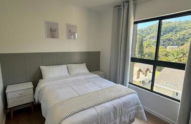 Apartamento Novo 3,3 Km da Villa Germânica - Foto 7