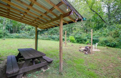 Serene Briceville Vacation Rental Cabin with Grill! - Foto 20
