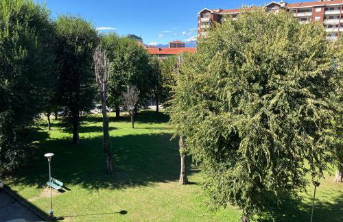 Turin Apartment - Photo 21