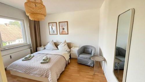 110qm- 4 Rooms - free private parking- free fast WIFI - Kitchen - near Wood- A Part Time Home - Foto 2