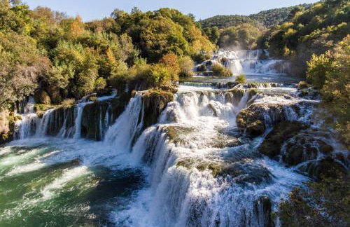 Kuća za odmor ALFIS - Jezera - Photo 7