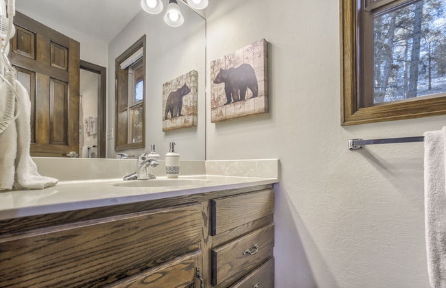 Paradise Cabin - Photo 32